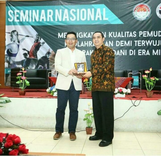 Seminar Nasional Penerapan IPTEK dalam Mencapai Prestasi Olahraga